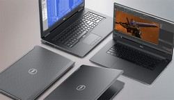 Dell Precision 7730 otevřený
