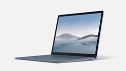 Microsoft Surface Laptop 4 otevřený