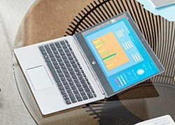 HP EliteBook 830 G8 otevřený